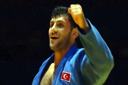 Vedat Albayrak, Büyükler Avrupa Judo Şampiyonası'nda altın madalya kazandı