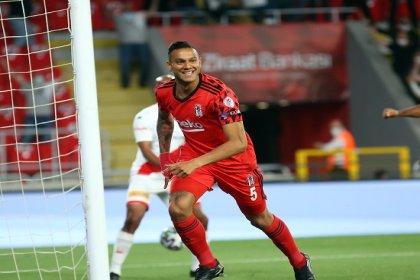 Ziraat Türkiye Kupası Beşiktaş'ın:  Antalyaspor 0 - 2 Beşiktaş