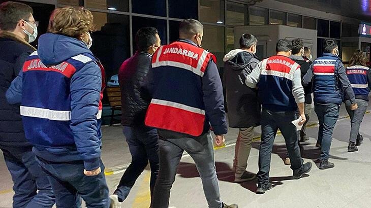 28 ilde FETÖ operasyonu! 51 gözaltı 28 ilde FETÖ operasyonu! 51 gözaltı
