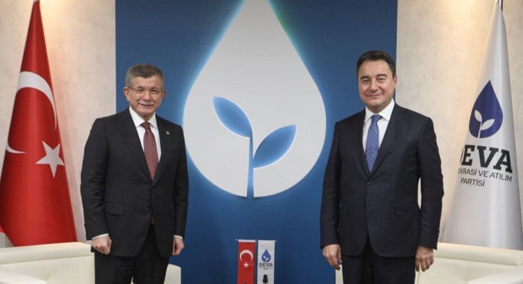 Davutoğlu ve Babacan'dan ortak açıklama; 'partiler arası istişareler devam edecek, şu an toplum güven duymak istiyor' Davutoğlu ve Babacan'dan ortak açıklama; 'partiler arası istişareler devam edecek, şu an toplum güven duymak istiyor'