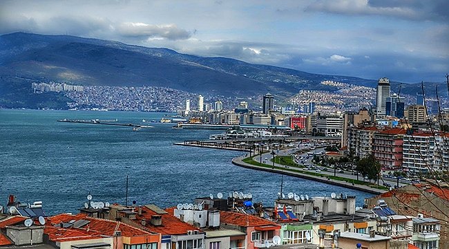 AKP iktidarı İzmir’i sevmiyor!