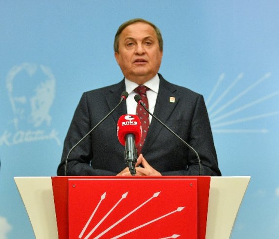 CHP, Bilecik Belediye Başkanı Semih Şahin'i Yüksek Disiplin Kurulu'na sevk etti CHP, Bilecik Belediye Başkanı Semih Şahin'i Yüksek Disiplin Kurulu'na sevk etti