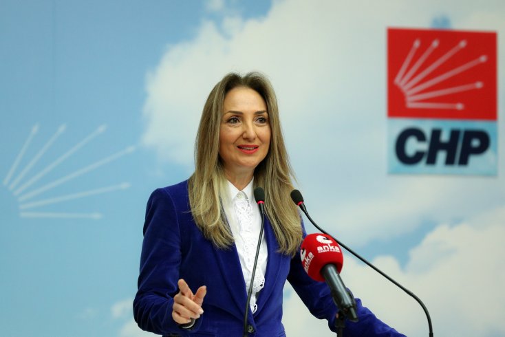 CHP Kadın Kolları Başkanı Aylin Nazlıaka; 'Çalınmadık kapı, sıkılmadık el bırakmayacağız'