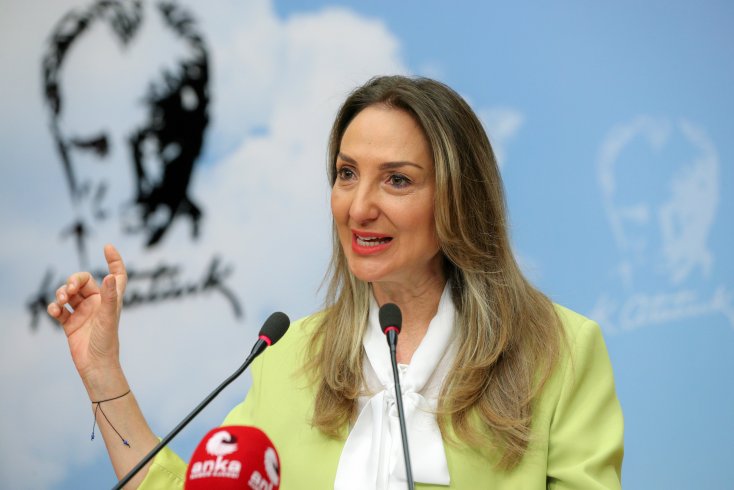 CHP Kadın Kolları Genel Başkanı Aylin Nazlıaka; 'Çoğulcu ve katılımcı demokrasiyi tesis edeceğiz' CHP Kadın Kolları Genel Başkanı Aylin Nazlıaka; 'Çoğulcu ve katılımcı demokrasiyi tesis edeceğiz'