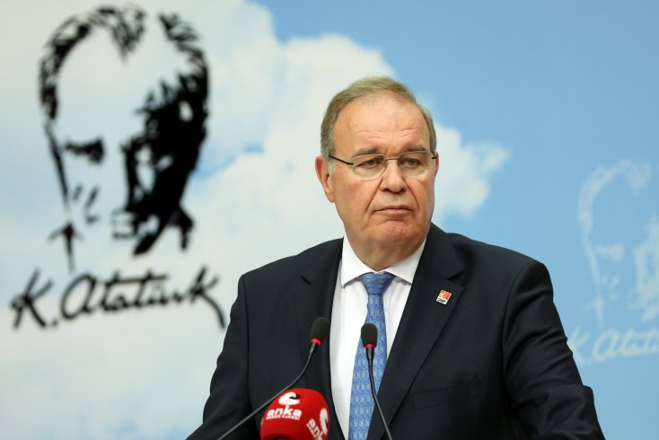 CHP Sözcüsü Öztrak: Milleti 20 yılda ev alır gibi fahiş kiralar öder hale düşürdüler! CHP Sözcüsü Öztrak: Milleti 20 yılda ev alır gibi fahiş kiralar öder hale düşürdüler!