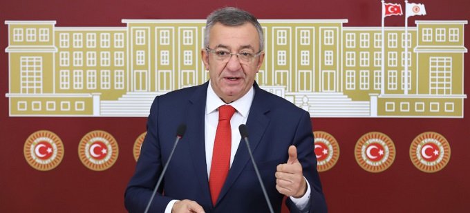 CHP'li Engin Altay; Sansür yasasını Anayasa Mahkemesine taşıyoruz CHP'li Engin Altay; Sansür yasasını Anayasa Mahkemesine taşıyoruz