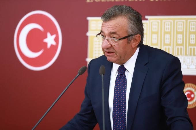 CHP'li Engin Altay; 'Vatanseverlik 500 bin aileyi değil 85 milyonu düşünmektir'