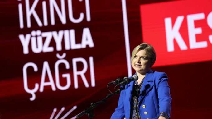 CHP'li Selin Sayek Böke: 'Daha Çok Kazananın Daha Çok Vergi Ödediği, Adil Bir Düzen Kurulacak' CHP'li Selin Sayek Böke: 'Daha Çok Kazananın Daha Çok Vergi Ödediği, Adil Bir Düzen Kurulacak'