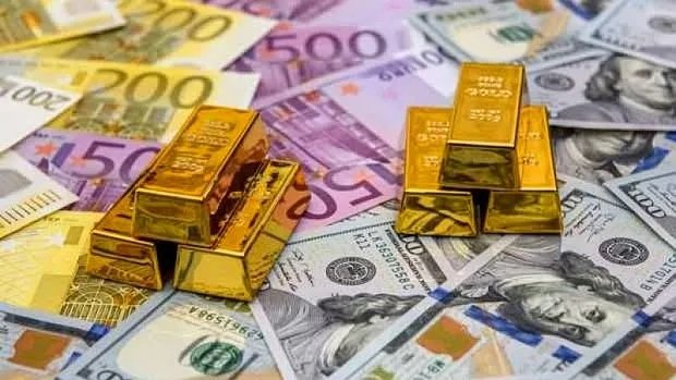 Döviz kurları ve Altın yatay seyirde Döviz kurları ve Altın yatay seyirde