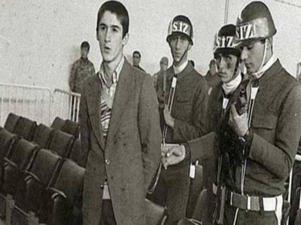 Erdal Eren'in 12 Eylül darbecileri tarafından yaşı büyütülerek idam edilişinin 42. yılı