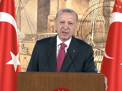 Erdoğan, İdlib'de Suriyelilere yapılan briket ev teslim töreninde; Suriye’de en kısa sürede güven, huzur, istikrar iklimi ile herkesin evine, toprağına, işine kavuşması temennimiz Erdoğan, İdlib'de Suriyelilere yapılan briket ev teslim töreninde; Suriye’de en kısa sürede güven, huzur, istikrar iklimi ile herkesin evine, toprağına, işine kavuşması temennimiz