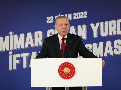 Erdoğan, öğrencilerle iftar yemeğinde bir araya geldi