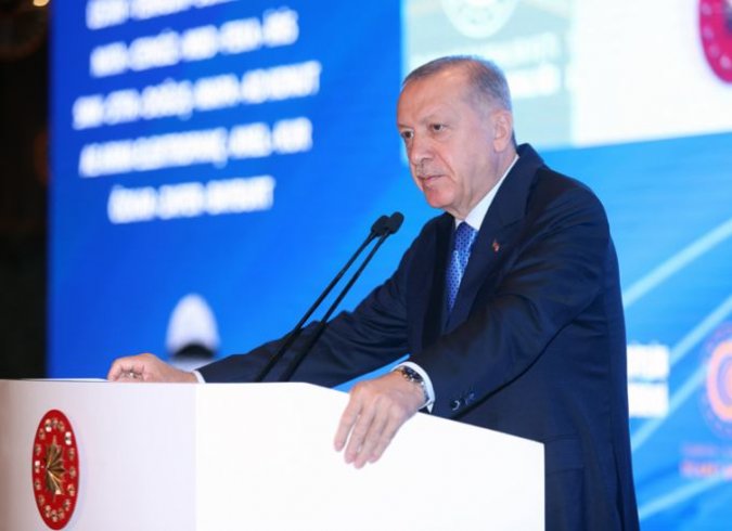 Erdoğan; Türkiye, Küresel ekonomik krizi fırsata çevirme konusunda en başarılı ülkedir Erdoğan; Türkiye, Küresel ekonomik krizi fırsata çevirme konusunda en başarılı ülkedir