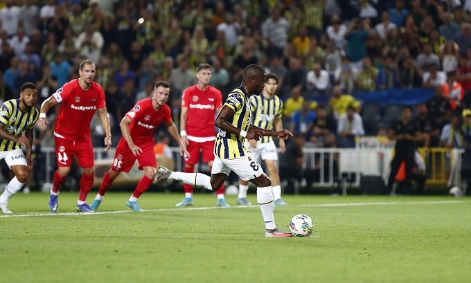 Fenerbahçe: 3 - Ümraniyespor: 3 Fenerbahçe: 3 - Ümraniyespor: 3
