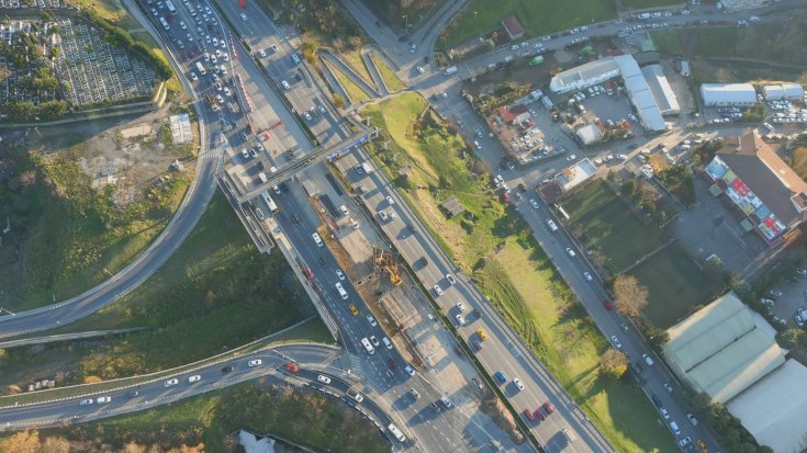 İBB'den Anadolu yakasında trafiği rahatlatan çalışma; Bostancı kavşağına kalıcı çözüm Pazartesi bitiyor