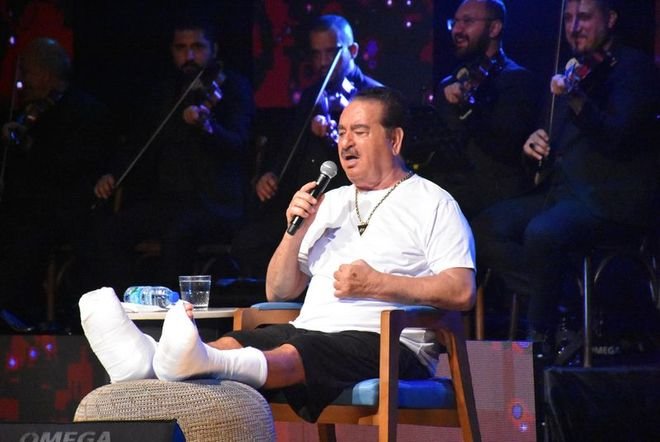 İbrahim Tatlıses'in de olduğu 8 kişinin yaralandığı kazada kamyon sürücüsü serbest İbrahim Tatlıses'in de olduğu 8 kişinin yaralandığı kazada kamyon sürücüsü serbest