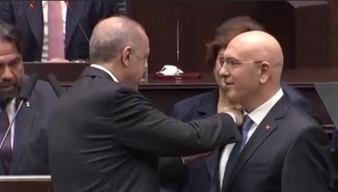 İYİ Parti'den istifa eden Balıkesir Milletvekili İsmail Ok AKP'ye katıldı