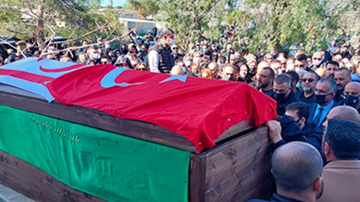 Kıbrıs'ta silahlı saldırıda öldürülen Halil Falyalı, Başbakan ve siyasilerin katıldığı törenle defnedildi