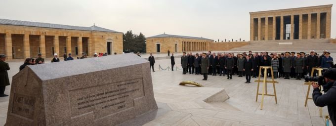 Kılıçdaroğlu, 2. Cumhurbaşkanımız İsmet İnönü'nün anma törenine katıldı