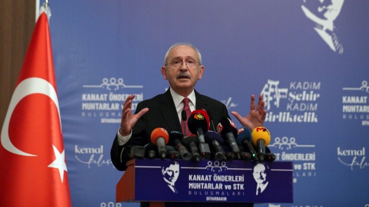 Kılıçdaroğlu, Diyarbakır'da Kanaat Önderleri, Muhtarlar ve STK Temsilcileriyle buluştu