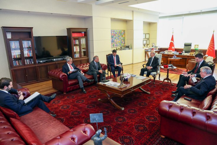 Kılıçdaroğlu, İtalya’nın Türkiye Büyükelçisi Giorgio Marrapodi’yi kabul etti