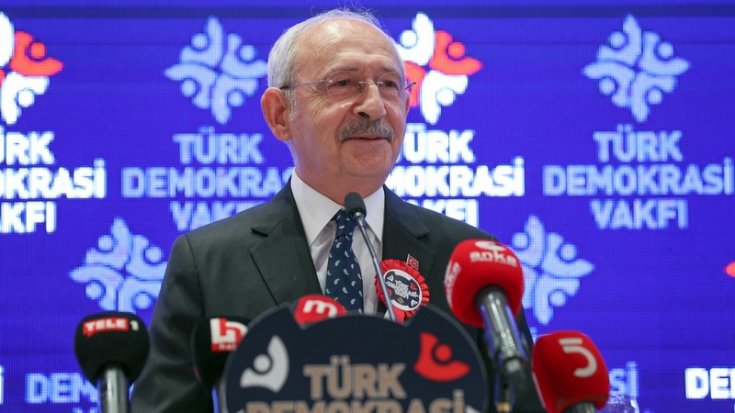 Kılıçdaroğlu, Türk Demokrasi Vakfı Toplantısında konuştu; Can ve mal güvenliği olmazsa akademik dünya da olmaz, iş dünyası da olmaz, sivil toplum da olmaz Kılıçdaroğlu, Türk Demokrasi Vakfı Toplantısında konuştu; Can ve mal güvenliği olmazsa akademik dünya da olmaz, iş dünyası da olmaz, sivil toplum da olmaz