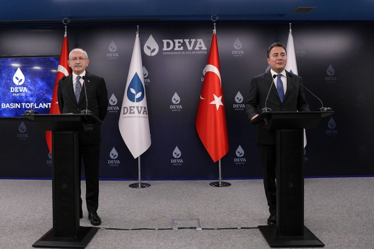 Kılıçdaroğlu ve Babacan görüşmesinin gündeminde güçlendirilmiş parlamenter sistem, ekonomi ve kapımızda ki doğalgaz krizi vardı Kılıçdaroğlu ve Babacan görüşmesinin gündeminde güçlendirilmiş parlamenter sistem, ekonomi ve kapımızda ki doğalgaz krizi vardı