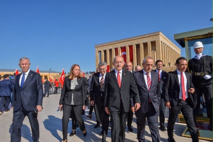 Kılıçdaroğlu,Cumhuriyet Bayramı Resmi törenine katıldı