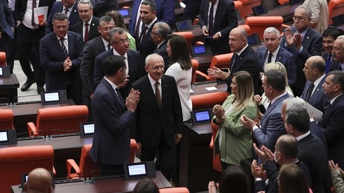 Kılıçdaroğlu'ndan TBMM Genel Kurulu'nun toplanamamasına ilişkin açıklama Kılıçdaroğlu'ndan TBMM Genel Kurulu'nun toplanamamasına ilişkin açıklama