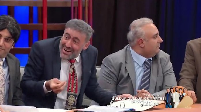 Maliye Bakanı Nebati'den 'Güldür Güldür' skecine yorum: Keyifle izledim, güldüm ve eğlendim ama gözlerimdeki ışıltıyı göremedim Maliye Bakanı Nebati'den 'Güldür Güldür' skecine yorum: Keyifle izledim, güldüm ve eğlendim ama gözlerimdeki ışıltıyı göremedim