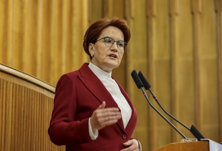 Meral Akşener; 'Şehirdeki insan ne yapacak? Aç kalacak. Köylü, milletin efendisiydi. Köylü, sarayın kölesi oldu'