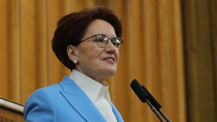 Meral Akşener; 'Şu utanmazlığa bir bakar mısınız? Sanki İl Milli Eğitim Müdürü değil de AK Parti İl Başkanı' Meral Akşener; 'Şu utanmazlığa bir bakar mısınız? Sanki İl Milli Eğitim Müdürü değil de AK Parti İl Başkanı'