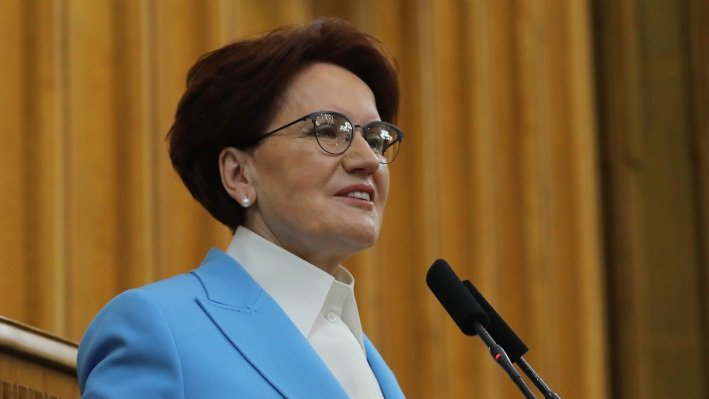 Meral Akşener; 'Şu utanmazlığa bir bakar mısınız? Sanki İl Milli Eğitim Müdürü değil de AK Parti İl Başkanı'