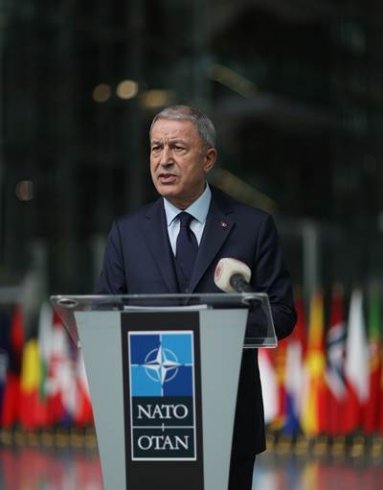 Millî Savunma Bakanı Hulusi Akar Brüksel’de Gazeteciler ile gündemi değerlendirdi