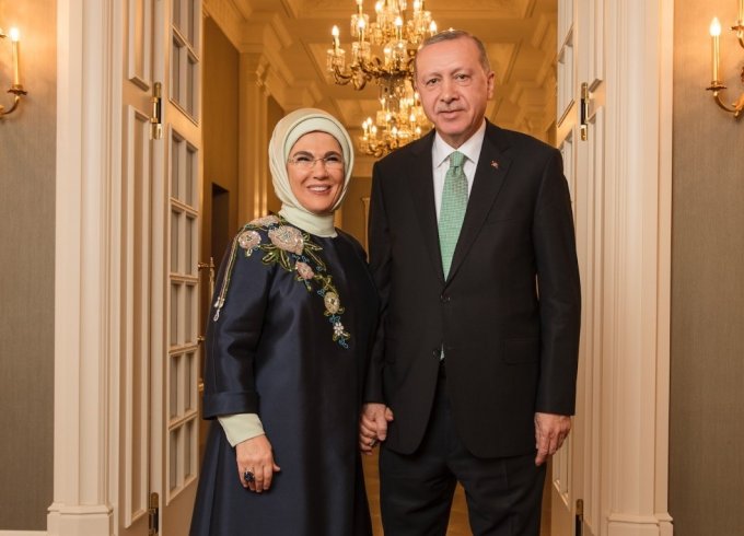Muhalefetten, Cumhurbaşkanı Erdoğan ve eşi Emine Erdoğan'a geçmiş olsun mesajı
