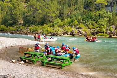 Mutlaka Manavgat Köprülü Kanyon'unda rafting yapın Mutlaka Manavgat Köprülü Kanyon'unda rafting yapın