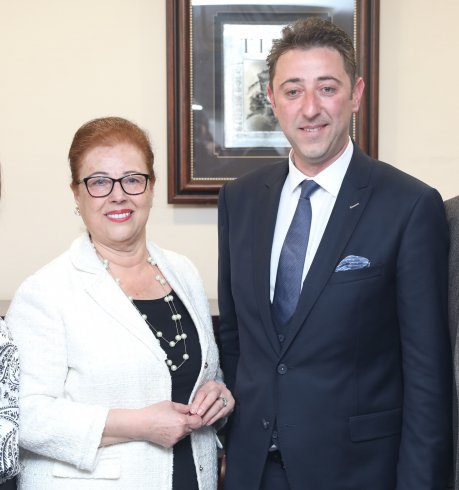 Onlar kanatsız melek, biz anne diyoruz Onlar kanatsız melek, biz anne diyoruz