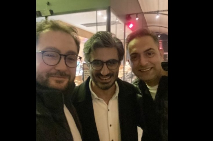 Tutuklanarak Silivri Cezaevi'ne götürülen gazeteciler Barış Pehlivan ve Murat Ağırel serbest bırakıldı Tutuklanarak Silivri Cezaevi'ne götürülen gazeteciler Barış Pehlivan ve Murat Ağırel serbest bırakıldı