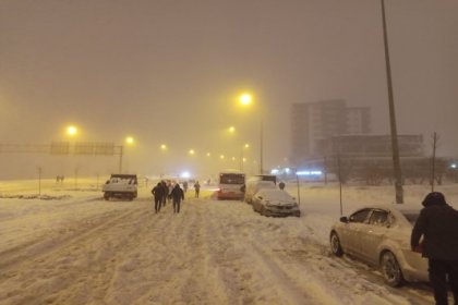 AKP'li Gaziantep Büyükşehir Belediyesi önlem almamış, şehir kara teslim oldu