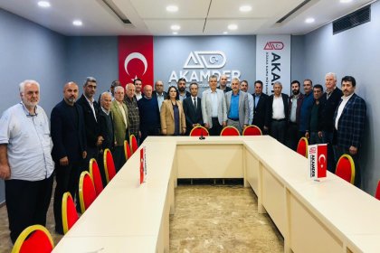 CHP Adana Milletvekilleri, kentteki sivil toplum örgütleriyle görüşmelerini aralıksız sürdürüyor