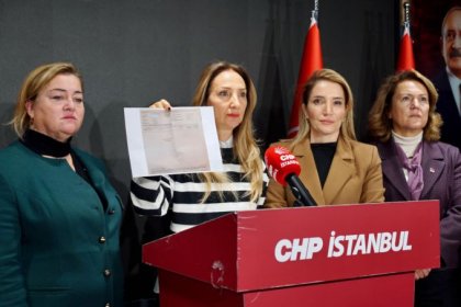 CHP Kadın Kolları Genel Başkanı Aylin Nazlıaka; Selvi Hanım dün toplantı sonrasında bir test yaptırdı, yine bunu da paylaşma gereğini duymak çok utanç verici'