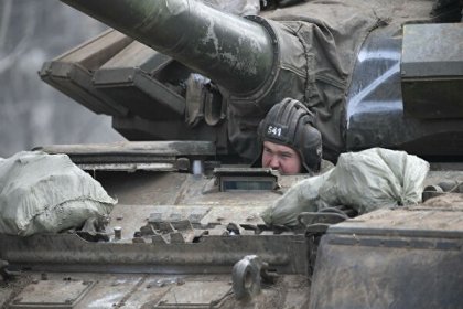 Donbass operasyonunda 6. gününde Zelenskiy: Müzakere masasına oturmak için ateşkes sağlanması gerekiyor