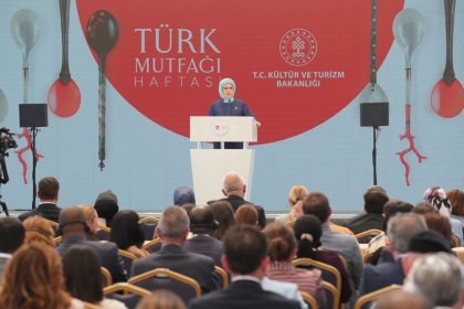 Emine Erdoğan, Balıkesir Gastronomi Festivali’ne katıldı