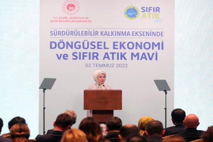 Emine Erdoğan, 'Sürdürülebilir Kalkınma Ekseninde Döngüsel Ekonomi ve Sıfır Atık Mavi' programına katıldı