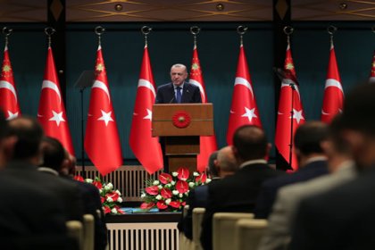 Erdoğan; 'Bu ülkeye katkı sağlayan, bu milletin inancına, diline, kültürüne saygı duyarak topraklarımızda hayatını sürdüren hiç kimseyle sorunumuz, sıkıntımız yoktur, olmayacaktır'