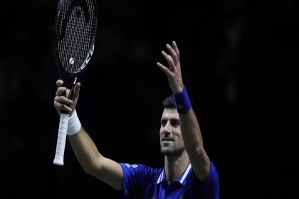 Fransa: Djokovic aşı olmasa bile Fransa Açık'ta mücadele edebilir