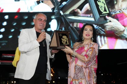 Gemlik Film Festivali’nin açılışını Türkan Şoray yaptı