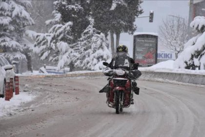 İstanbul Valisi Ali Yerlikaya; 20 Mart 2022 Pazar Saat:10.00'dan itibaren Motosiklet, Elektrikli scooter ve Motokuryeler trafiğe çıkabilecek