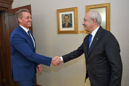 Kılıçdaroğlu, ABD Büyükelçisi Jeffry L. Flake’i makamında kabul etti