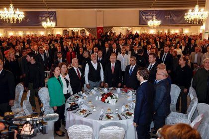 Kılıçdaroğlu, Bursa'da İş İnsanlarıyla buluştu